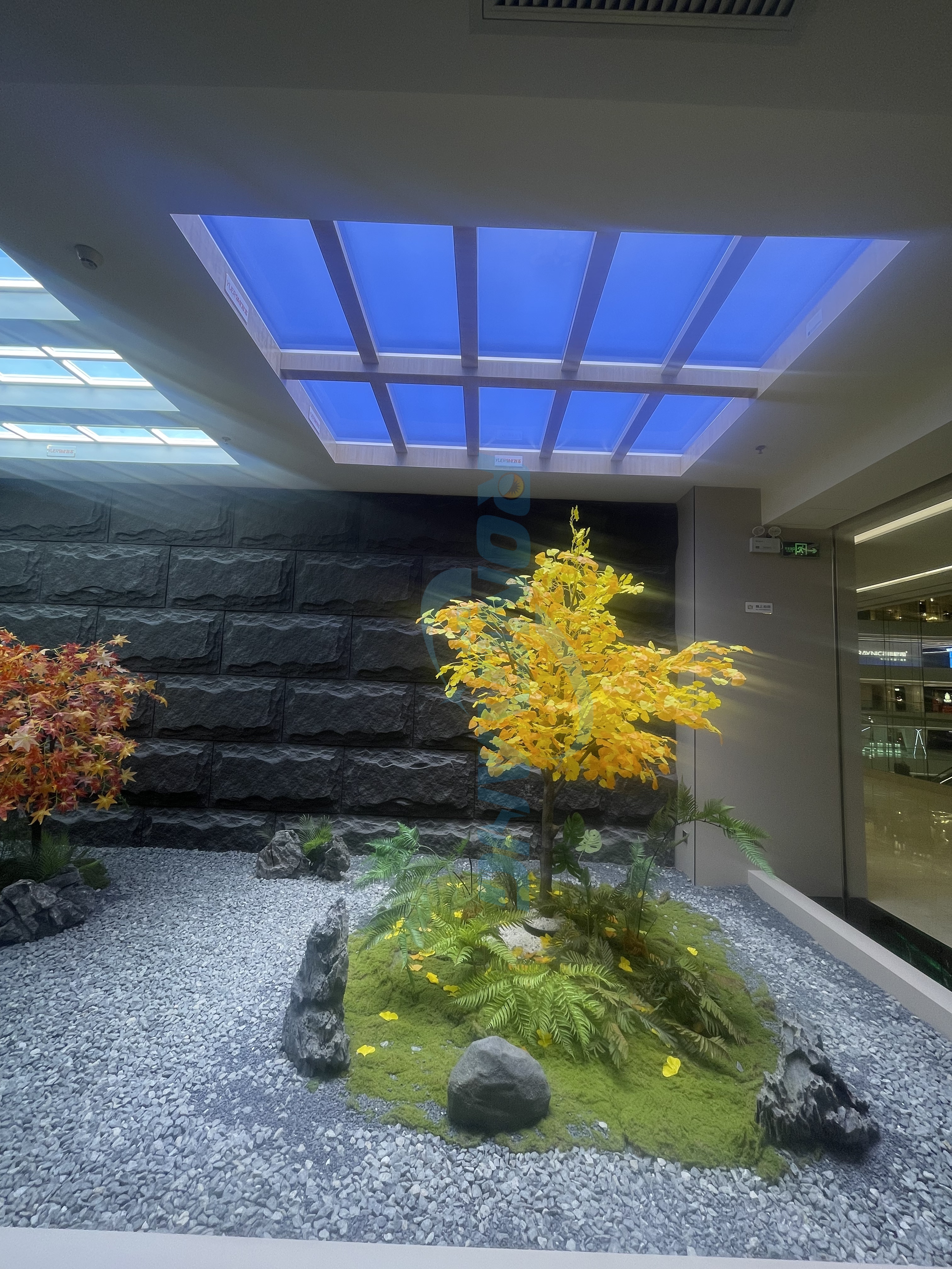 最新の企業ブログについて Artificial Skylight Systems for Large Indoor Spaces