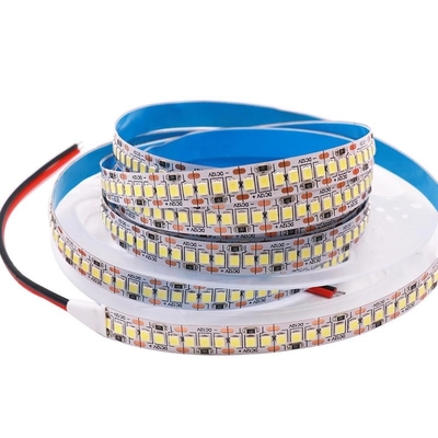 暖かく白い安定した SMD 2835 LED のストリップ、多目的 2835 LED ライト ストリップ